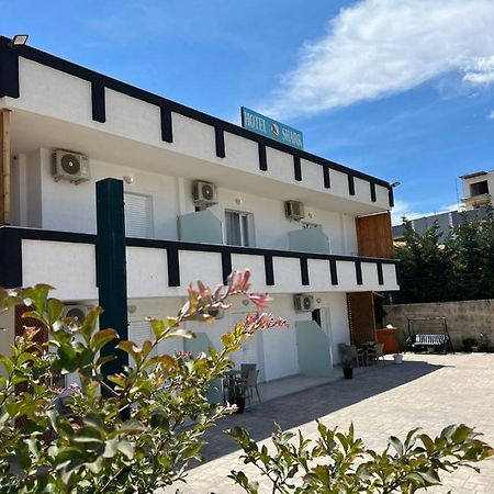 Seahorse Hotel Ksamil Luaran gambar