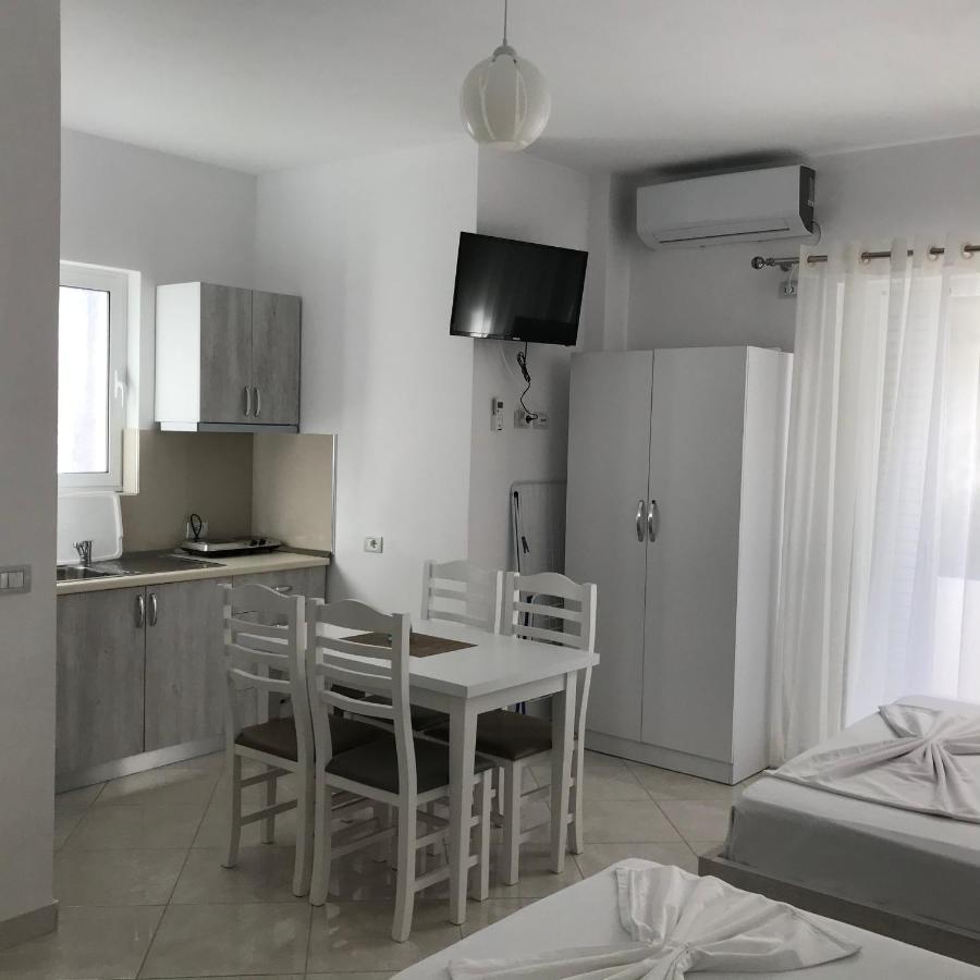 Seahorse Hotel Ksamil Luaran gambar