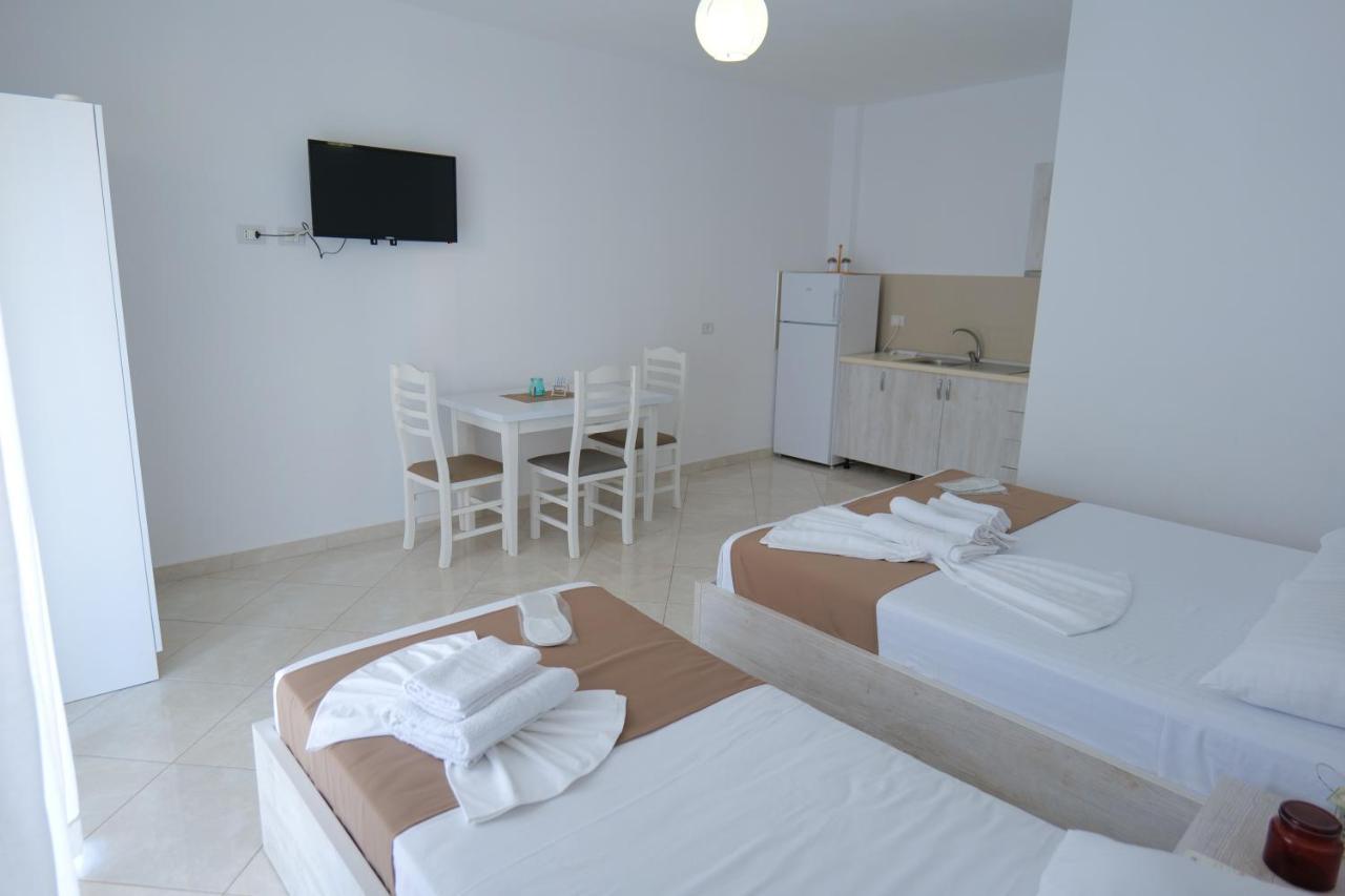 Seahorse Hotel Ksamil Luaran gambar