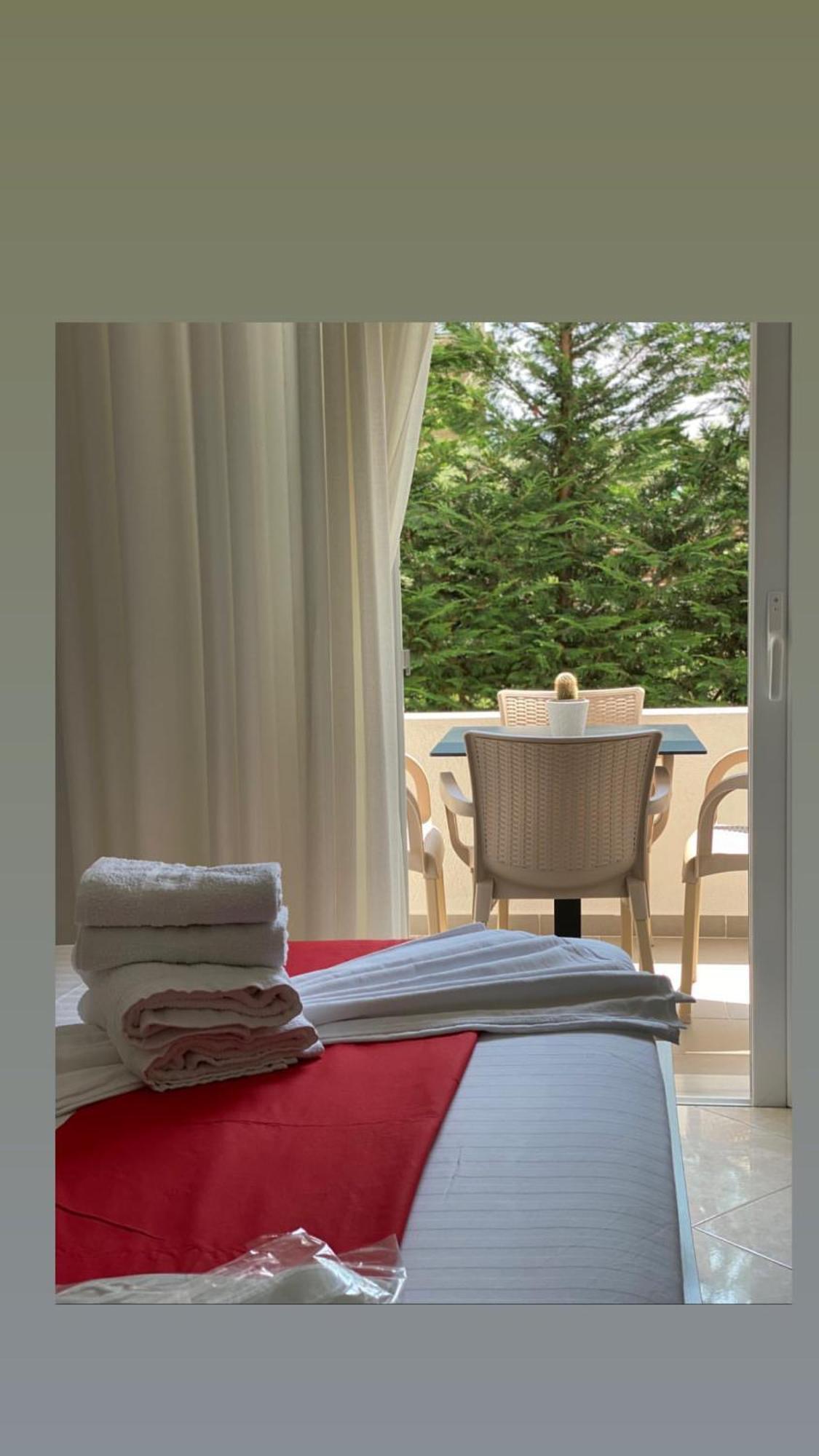 Seahorse Hotel Ksamil Luaran gambar