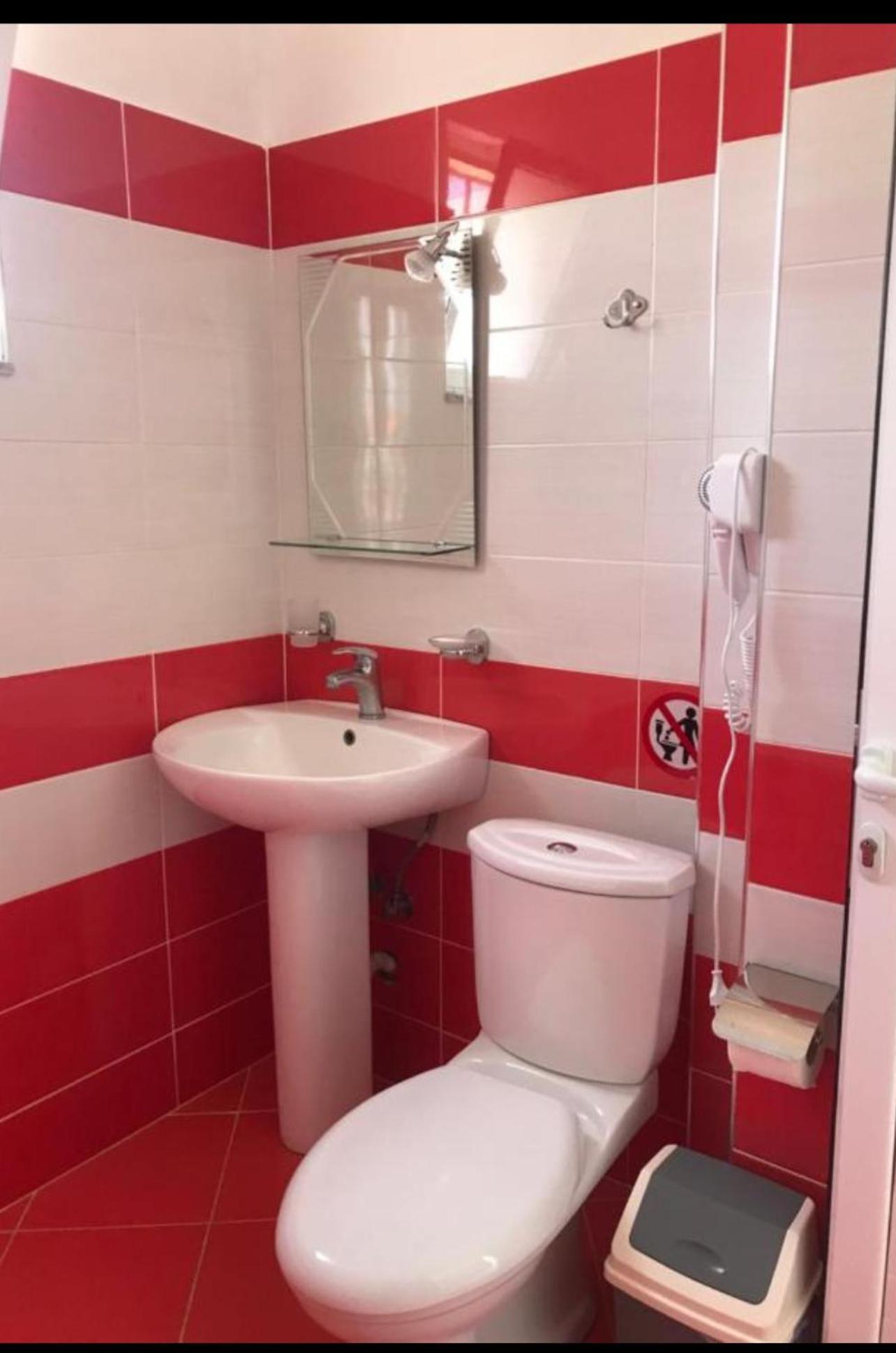 Seahorse Hotel Ksamil Luaran gambar